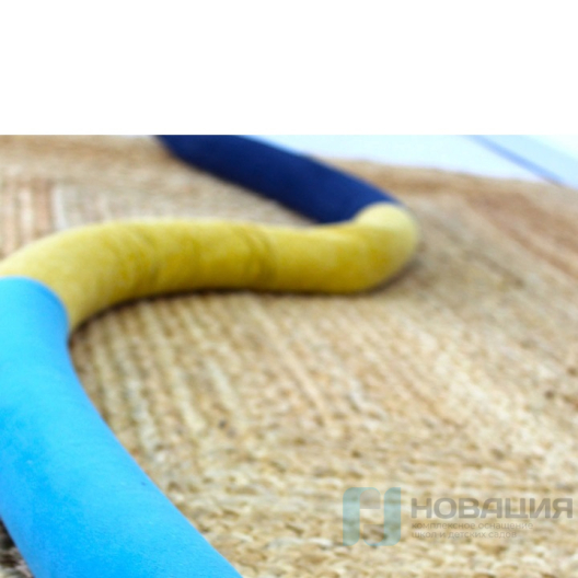 Тактильная змейка с песком